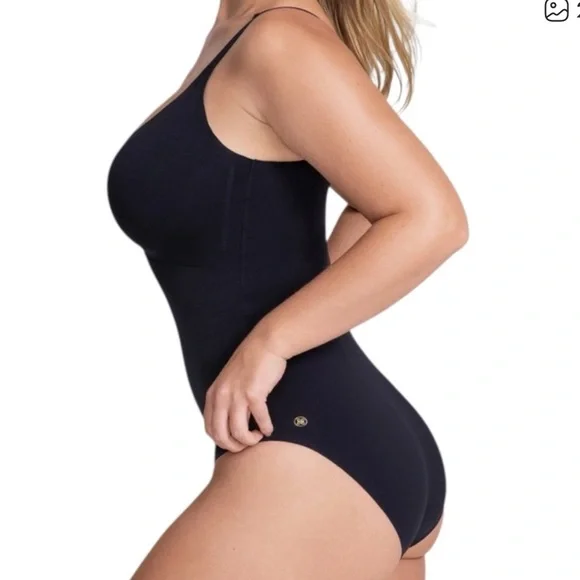 NEW HONEYLOVE Cami Bodysuit! Retail $99. Navy Vamp - Picture 3 of 4